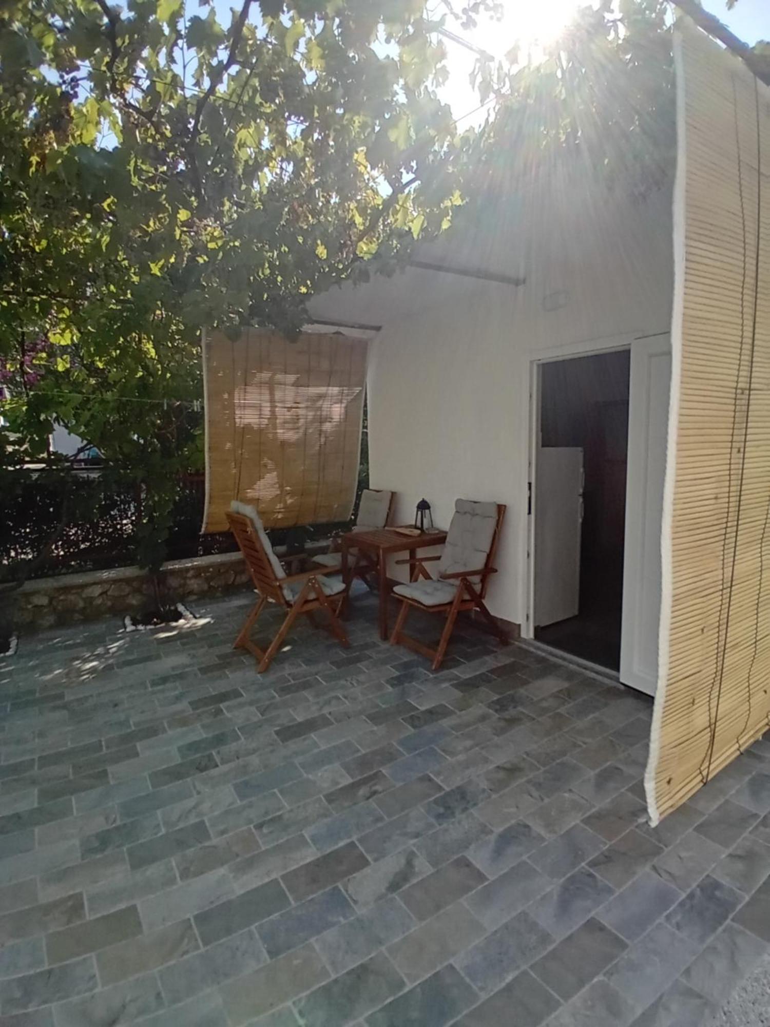 Apartmani Vrzic Башка Экстерьер фото
